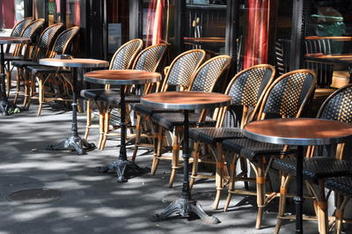 Terrasse de café parisien Terrasse de café parisien