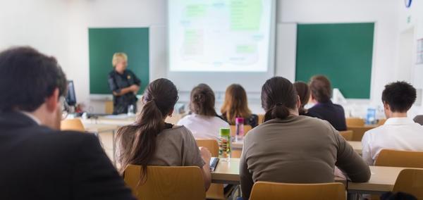 Des étudiants à l’université 